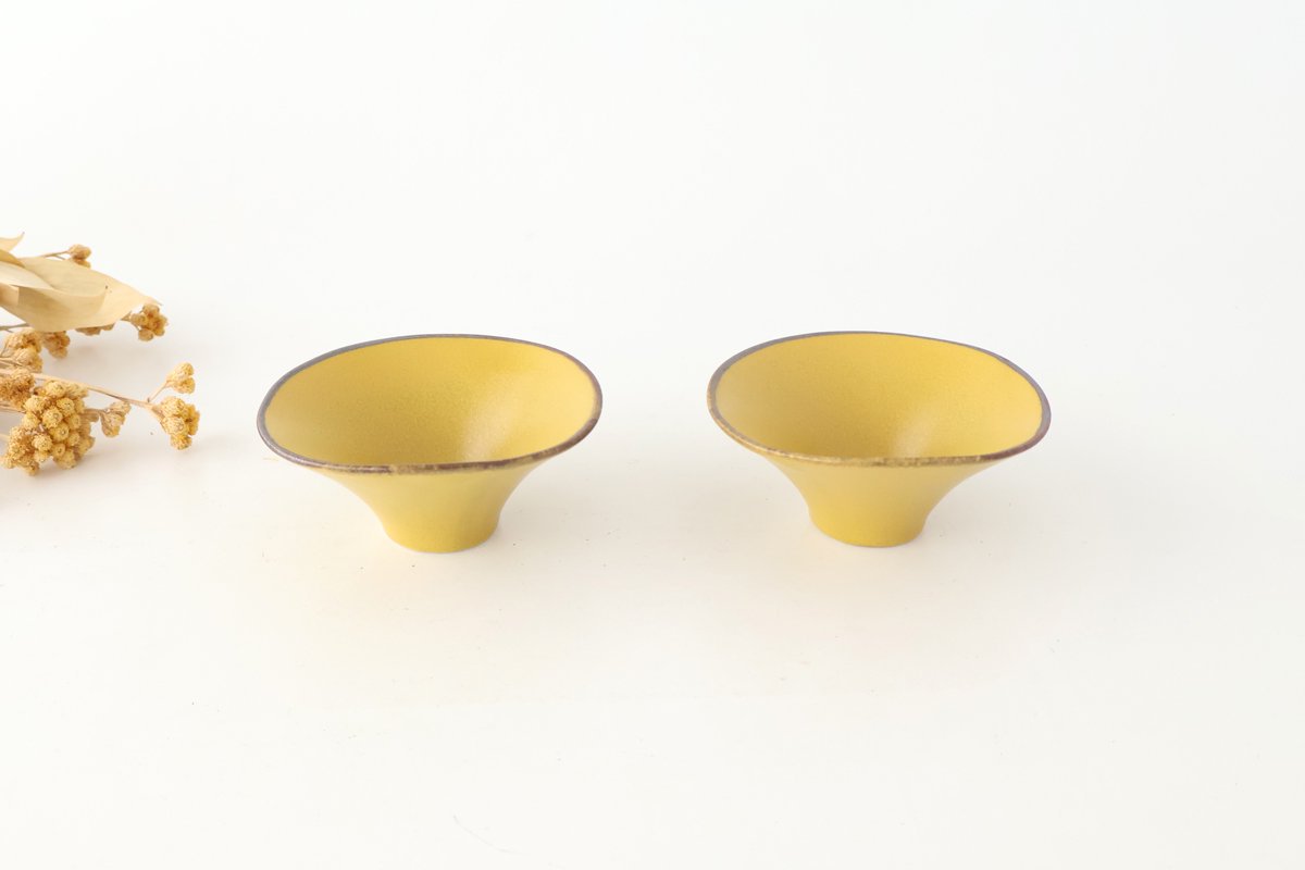 kei Morning Glory-shaped Small Bowl Mustard | Kobachi Mino Ware