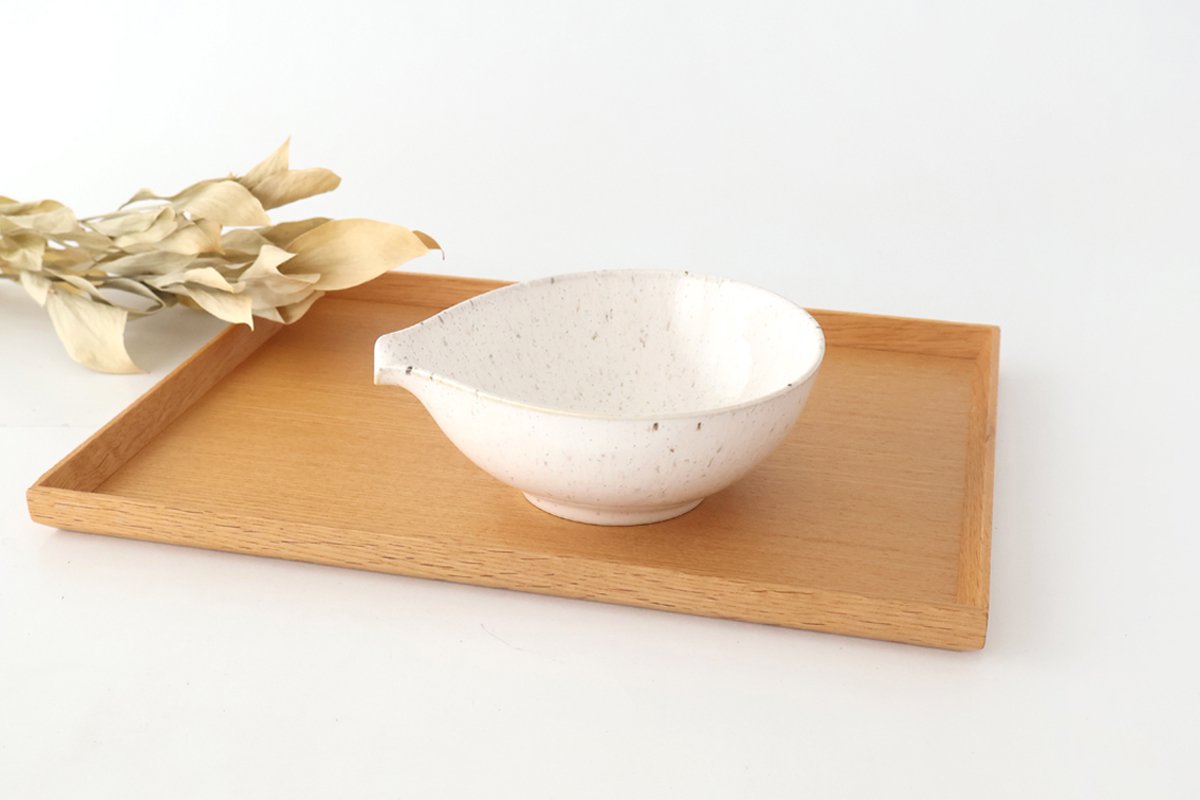 Fig-shape Bowl Katakuchi White 15cm/6in | Serving Bowl Mino Ware