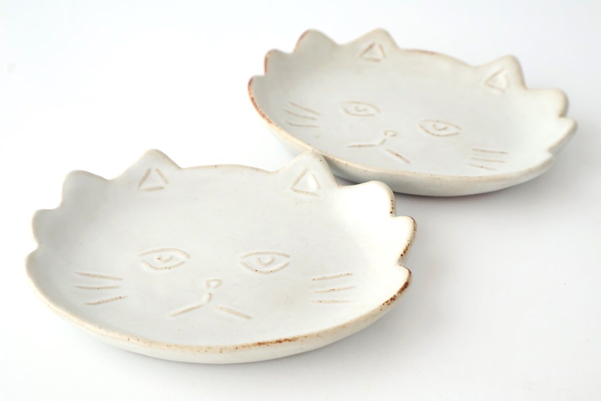 sen TWIN CATS plate White | Hasami Ware