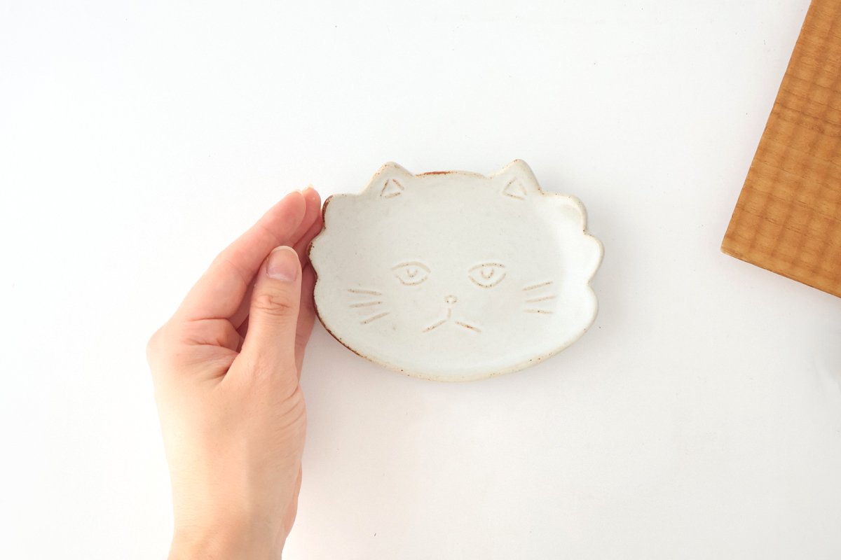 sen TWIN CATS plate White | Hasami Ware