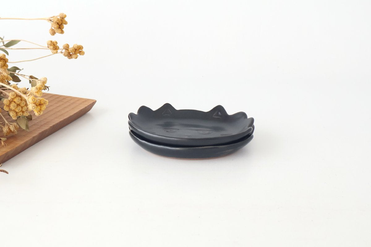 sen TWIN CATS plate Black| Hasami Ware