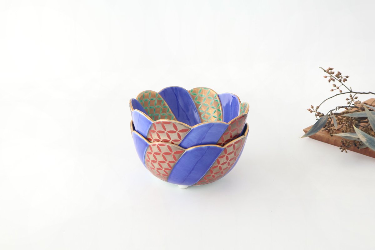 Flower-shaped Bowl Gold and Silver Shippo Pattern | Kobachi Arita Ware