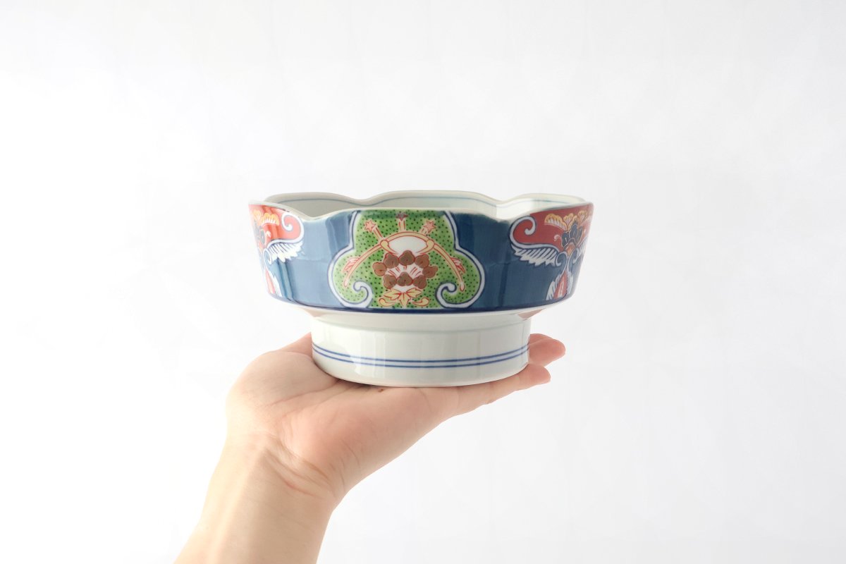 Flower-shaped Bowl Dyed Brocade Pattern | Serving Bowl Arita Ware