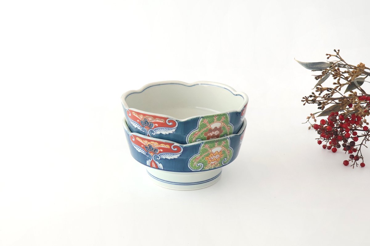 Flower-shaped Bowl Dyed Brocade Pattern | Serving Bowl Arita Ware