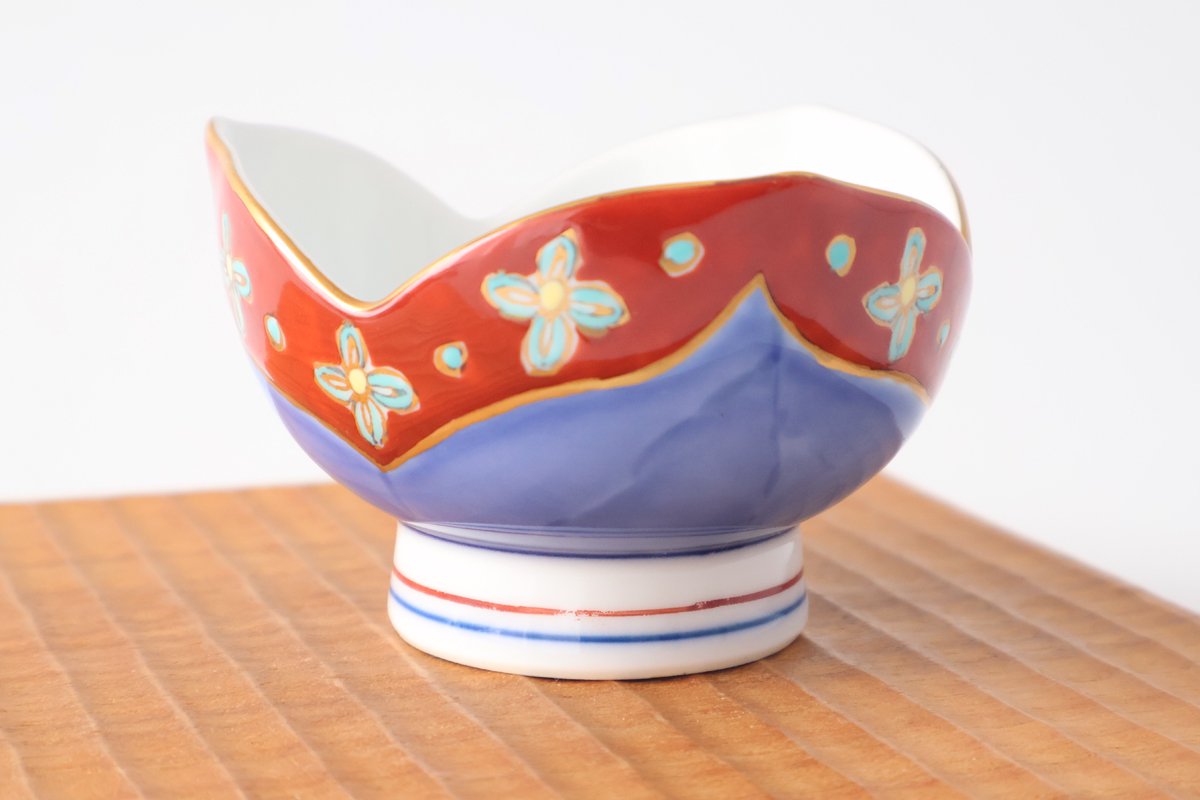 Small Bowl Flower-shape Blue and Red | Kobachi Arita Ware