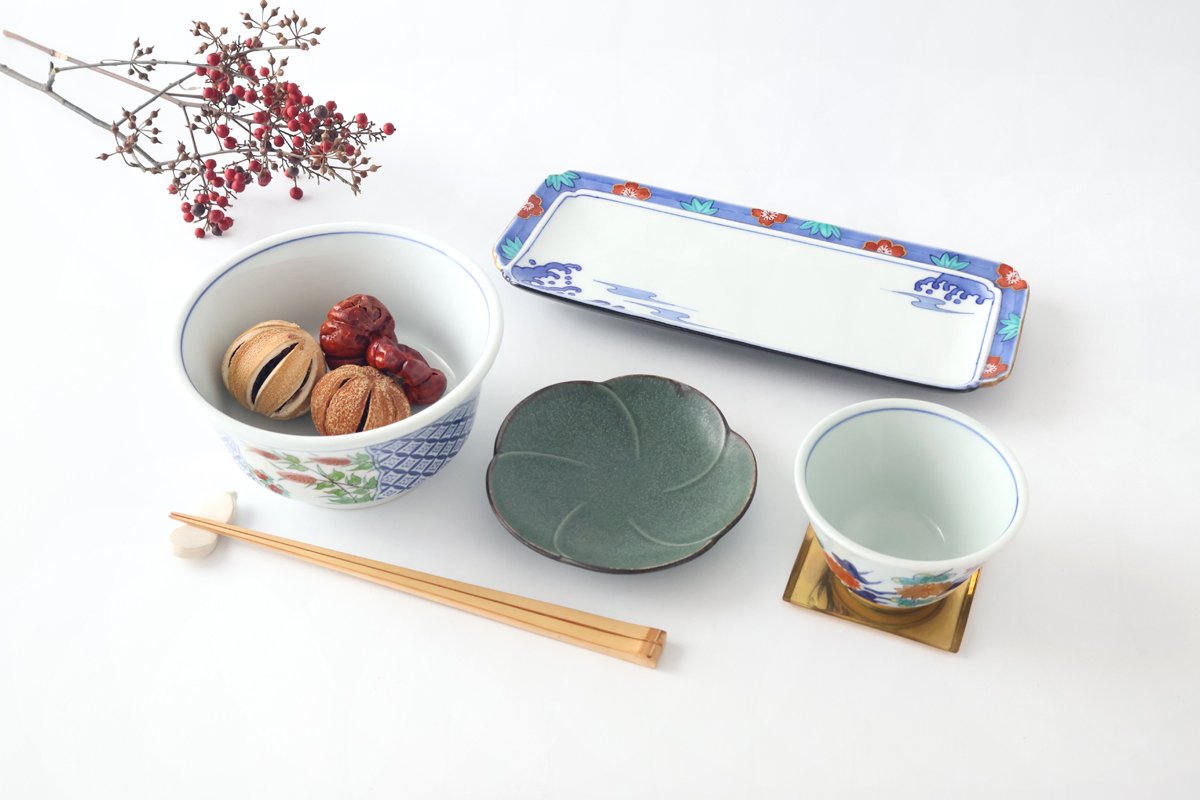 Long Square Plate Plum,Pine and Blue Wave | Sushi Plate Arita ware