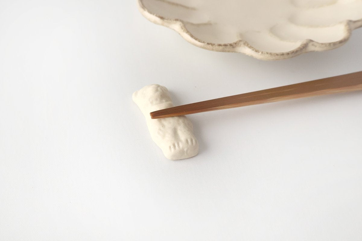 Chopstick Rest Bear White | Hashioki Shigaraki Ware