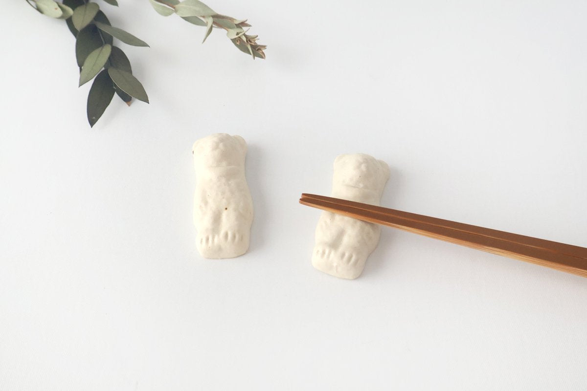 Chopstick Rest Bear White | Hashioki Shigaraki Ware