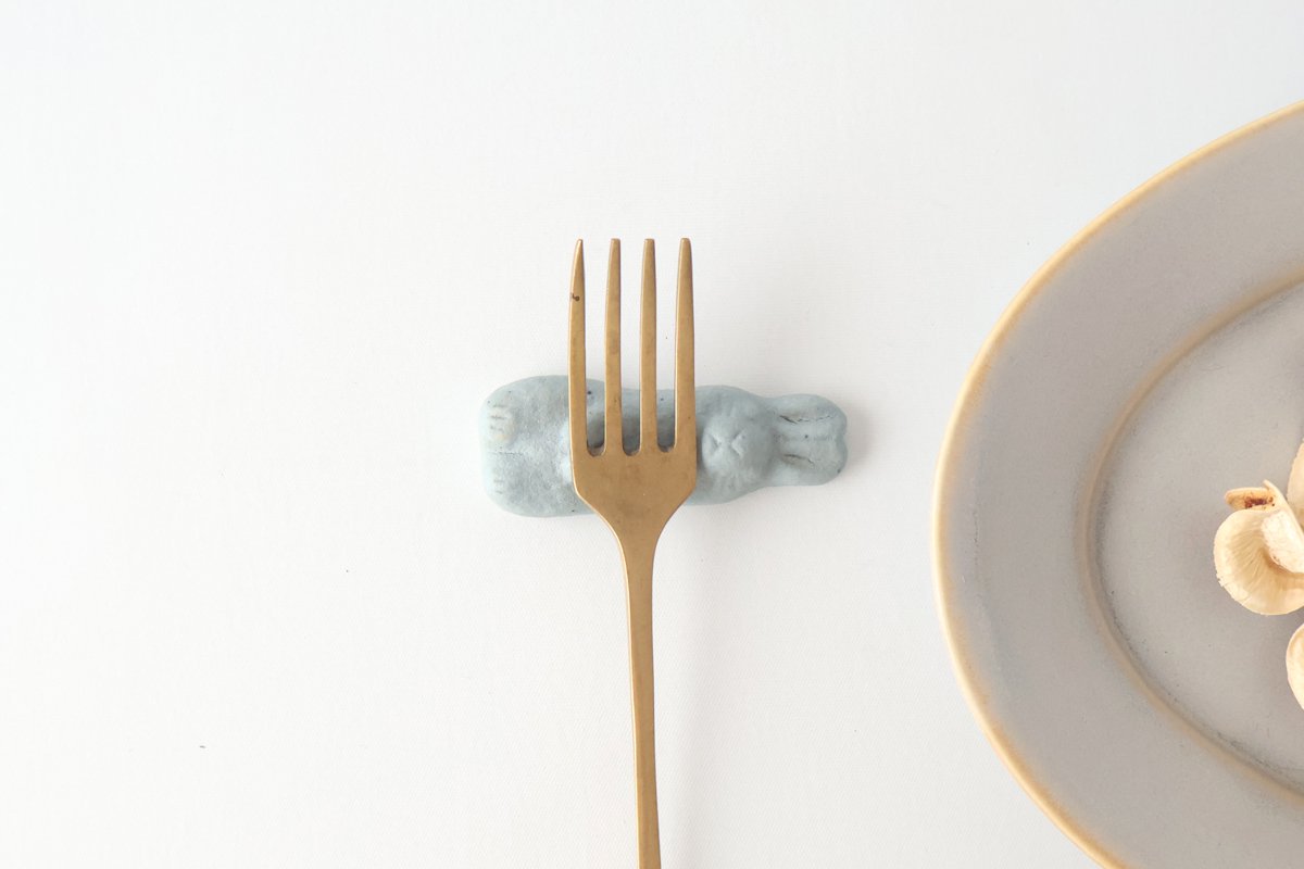 Chopstick Rest Rabitt Blue | Hashioki Shigaraki Ware