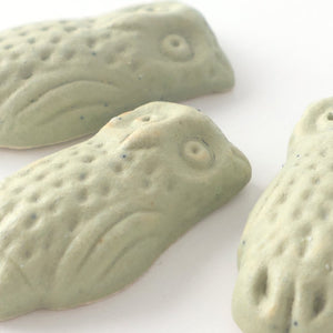 Chopstick Rest Owl Light Green | Hashioki Shigaraki Ware