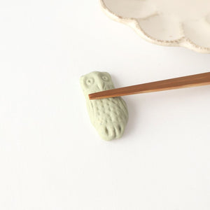 Chopstick Rest Owl Light Green | Hashioki Shigaraki Ware