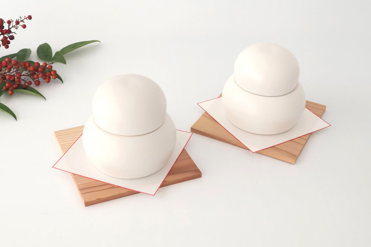 Kamoshika Dogu Store Kagami-mochi | Banko Ware