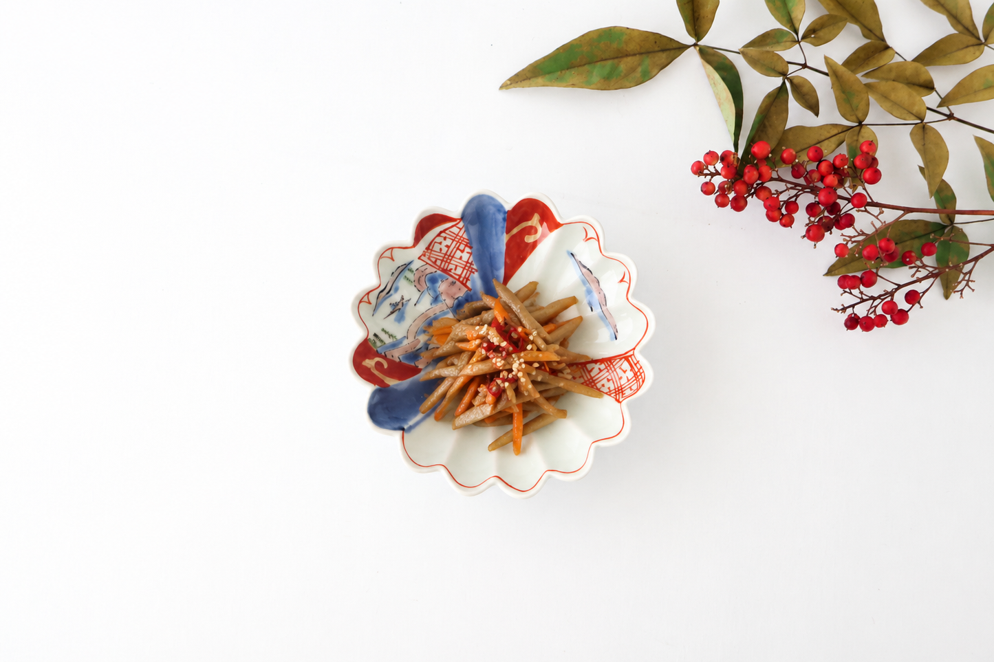 Chrysanthemum-shaped Small Plate Landscape Pattern | Arita Ware