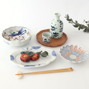 Chrysanthemum-shaped Small Plate Check and Flower Pattern | Arita Ware