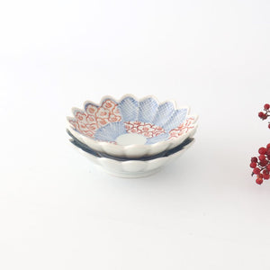 Chrysanthemum-shaped Small Plate Check and Flower Pattern | Arita Ware