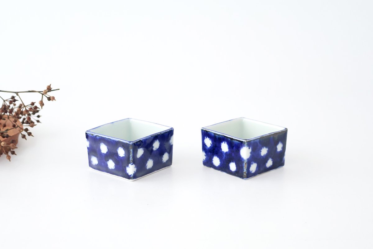 Small Square Bowl Blue and White Dot | Kobachi Hasami Ware