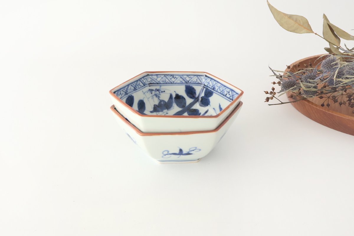 Small Hexagonal Bowl Flower and Birds｜Kobachi Hasami Ware