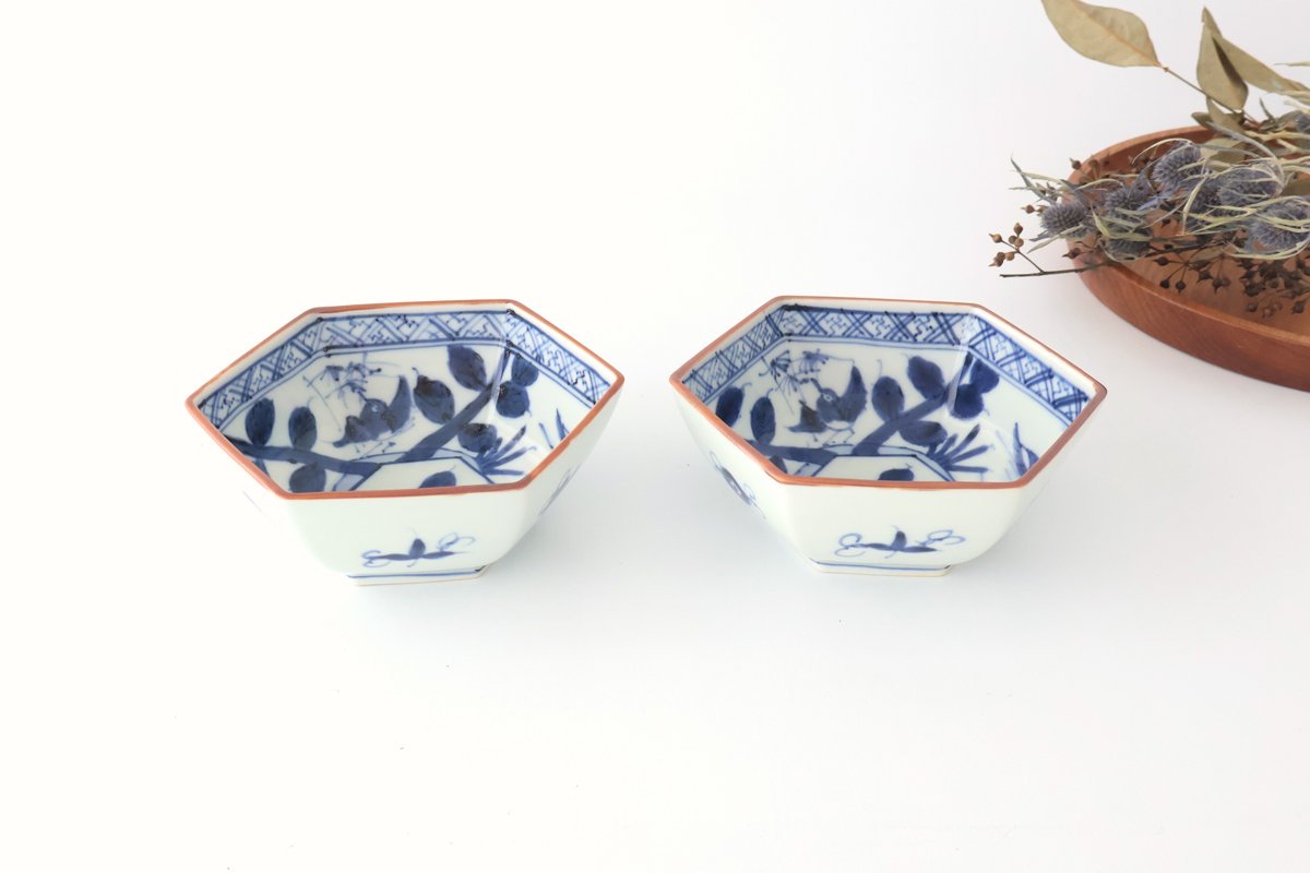 Small Hexagonal Bowl Flower and Birds｜Kobachi Hasami Ware