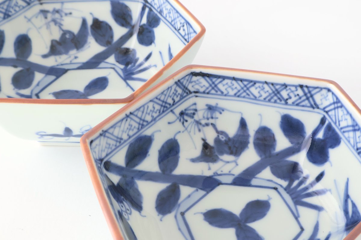 Small Hexagonal Bowl Flower and Birds｜Kobachi Hasami Ware