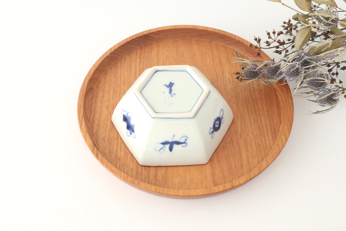 Small Hexagonal Bowl Flower and Birds｜Kobachi Hasami Ware