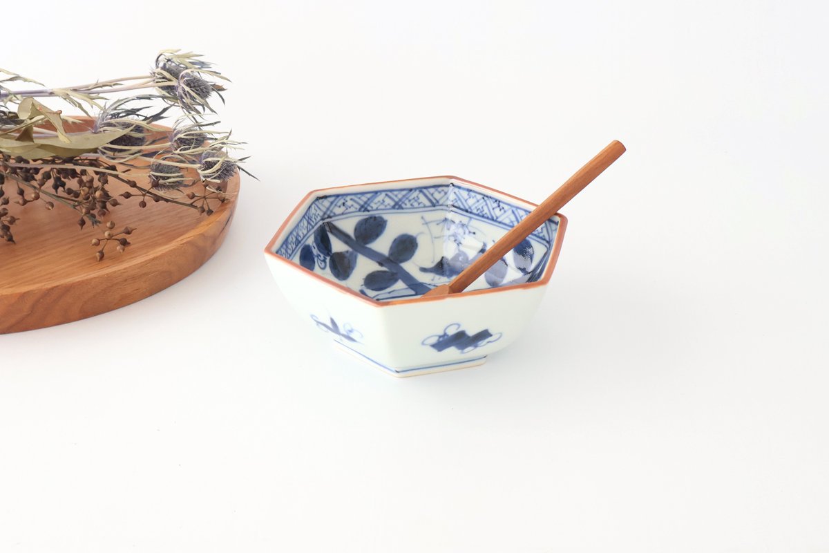 Small Hexagonal Bowl Flower and Birds｜Kobachi Hasami Ware