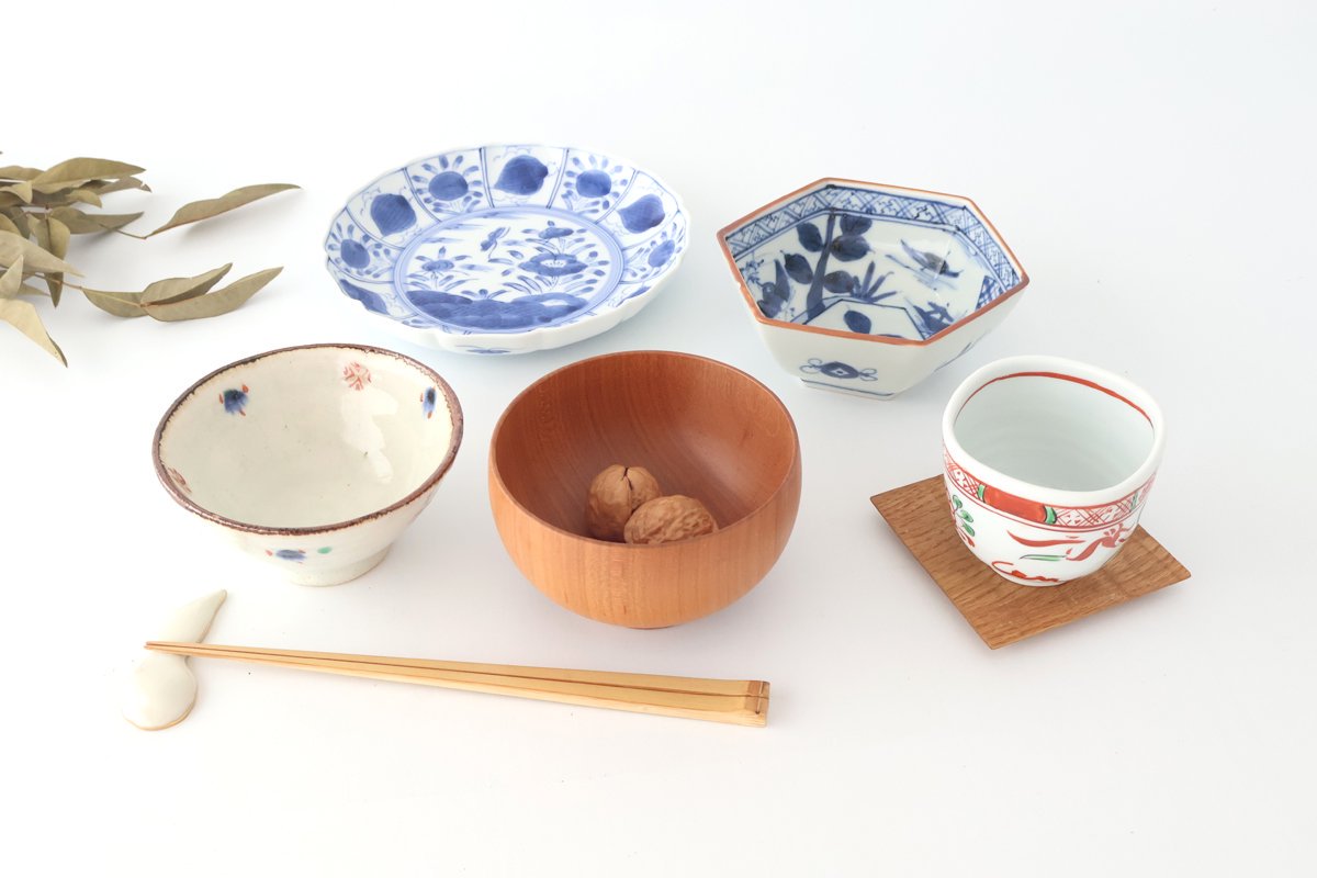 Small Hexagonal Bowl Flower and Birds｜Kobachi Hasami Ware