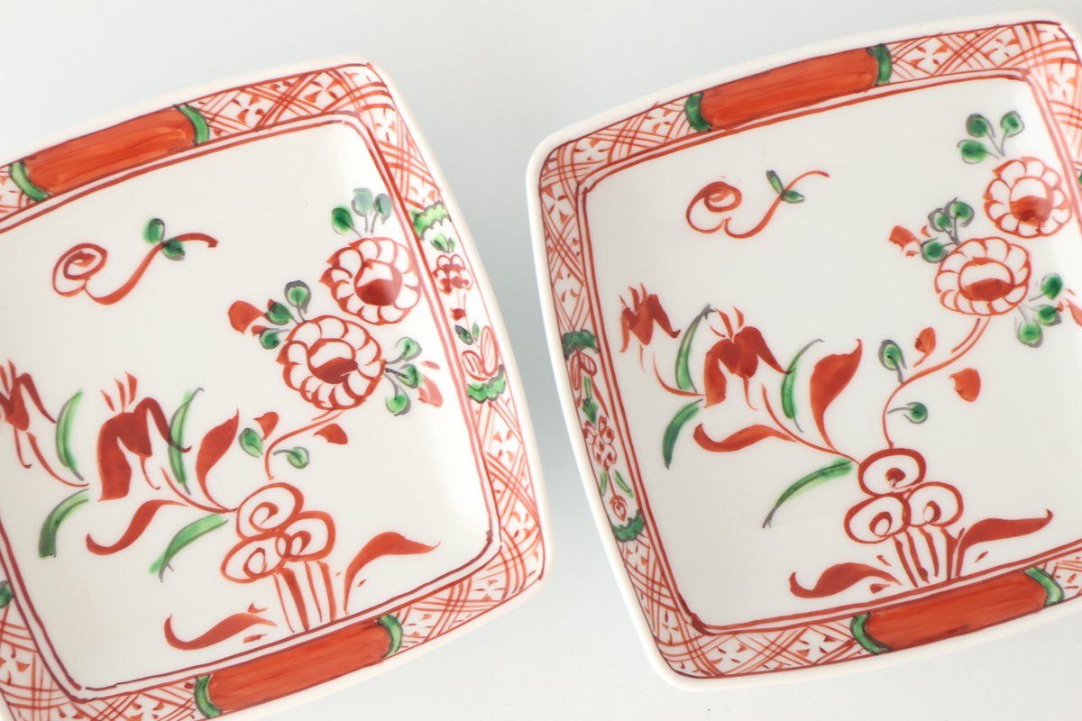 Square Plate Red Flower Small | Arita Ware