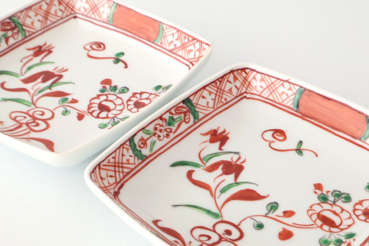 Square Plate Red Flower Small | Arita Ware