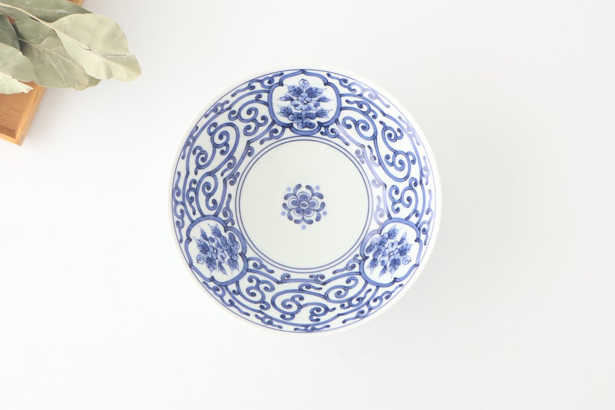 Flat Bowl Blue Arabesque and Flower 18cm/7in | Serving BowlHasami Ware