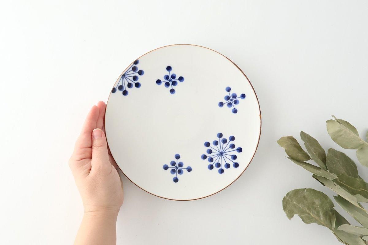 Yoshida Ware Round Plate Flower-dot 21cm/8.3in