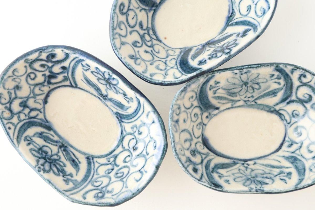 Oval Small Bowl Blue Flower Annan | Mino Ware