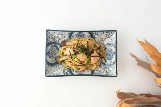 [UTSUWABI Special Order] Long Rectangular Plate Blue Flower Annan | Mino Ware