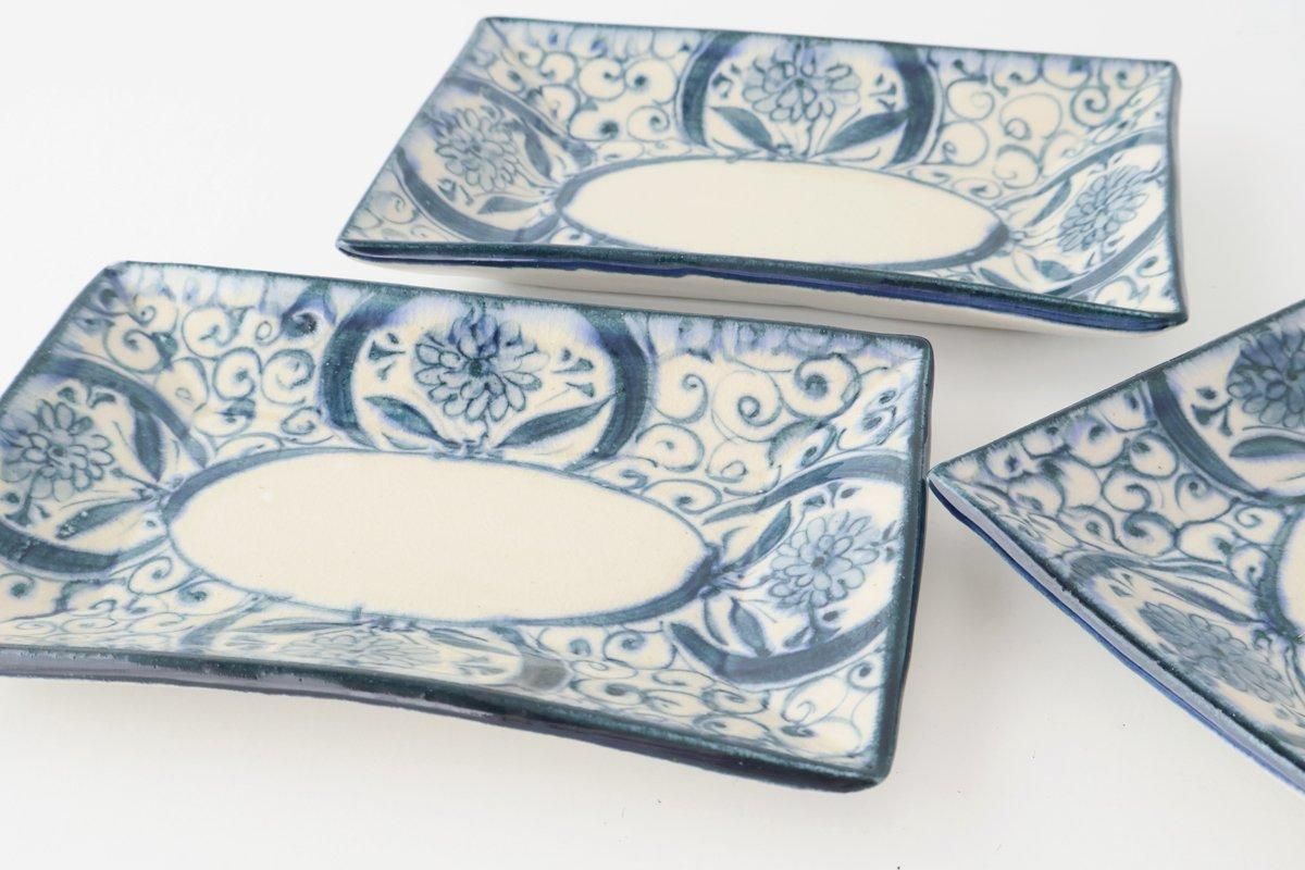 [UTSUWABI Special Order] Long Rectangular Plate Blue Flower Annan | Mino Ware
