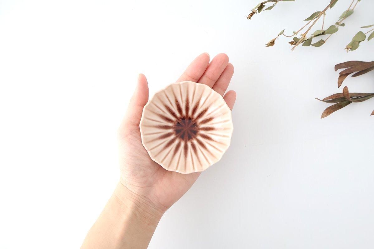 Flower-shaped and Cracked Small Plate Pink | Mino Ware