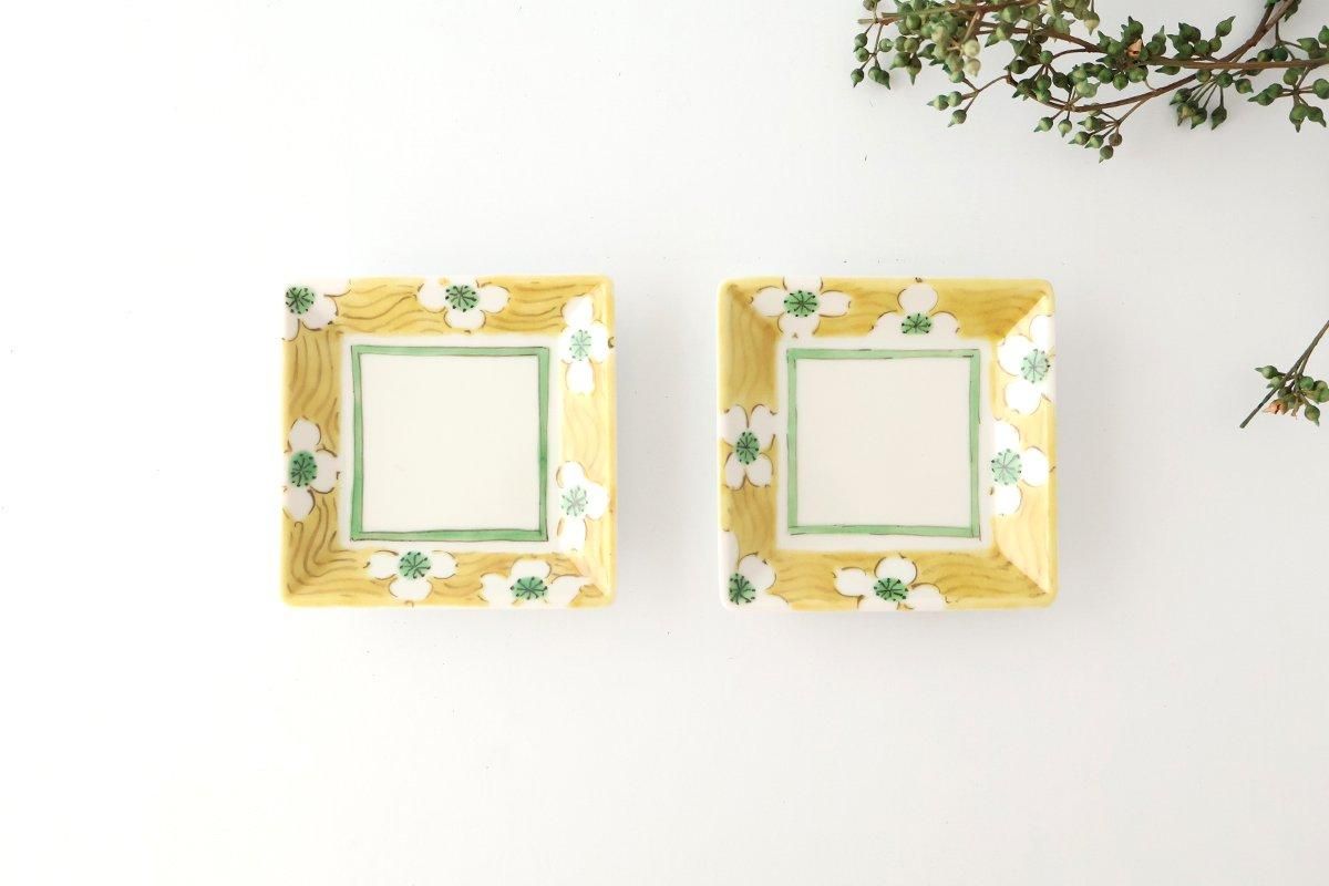 Kutani Bitoen Square Plate White Floral Pattern 9cm/3.5in | Kutani Ware