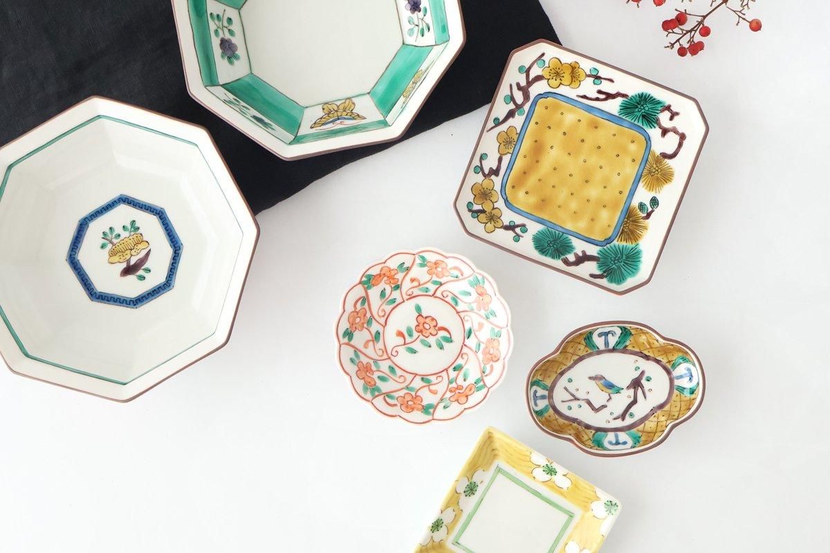 Kutani Bitoen Square Plate White Floral Pattern 9cm/3.5in | Kutani Ware