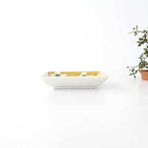 Kutani Bitoen Square Plate White Floral Pattern 9cm/3.5in | Kutani Ware