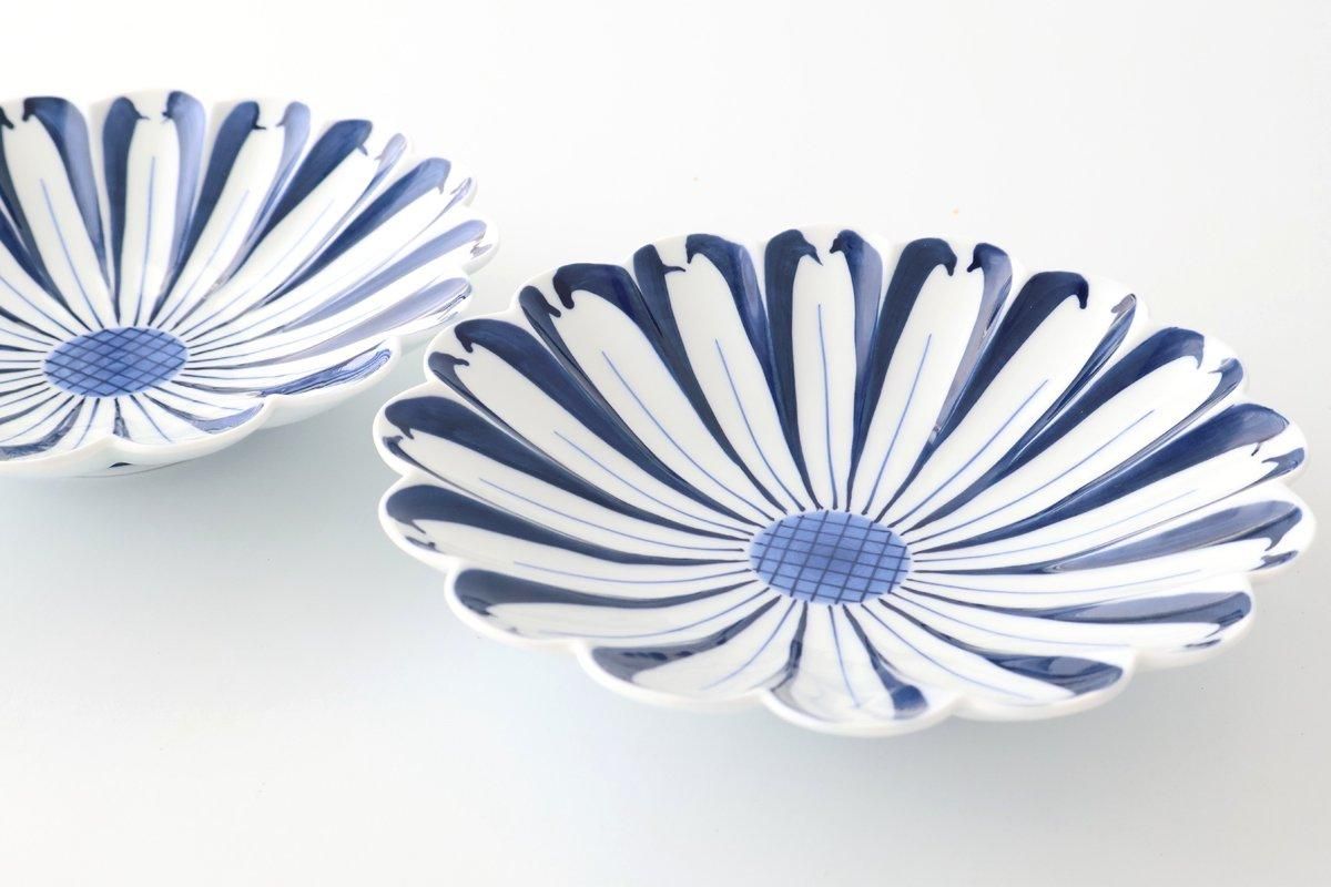 Chrysanthemum Plate Blue Medium | Hasami Ware