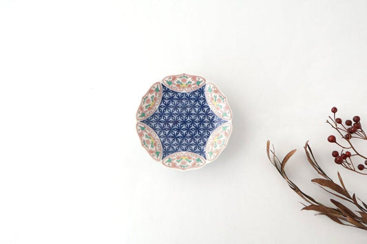 Bellflower-shaped Small Plate Hemp Leaf Pattern  | Arita Ware