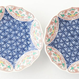 Bellflower-shaped Small Plate Hemp Leaf Pattern  | Arita Ware