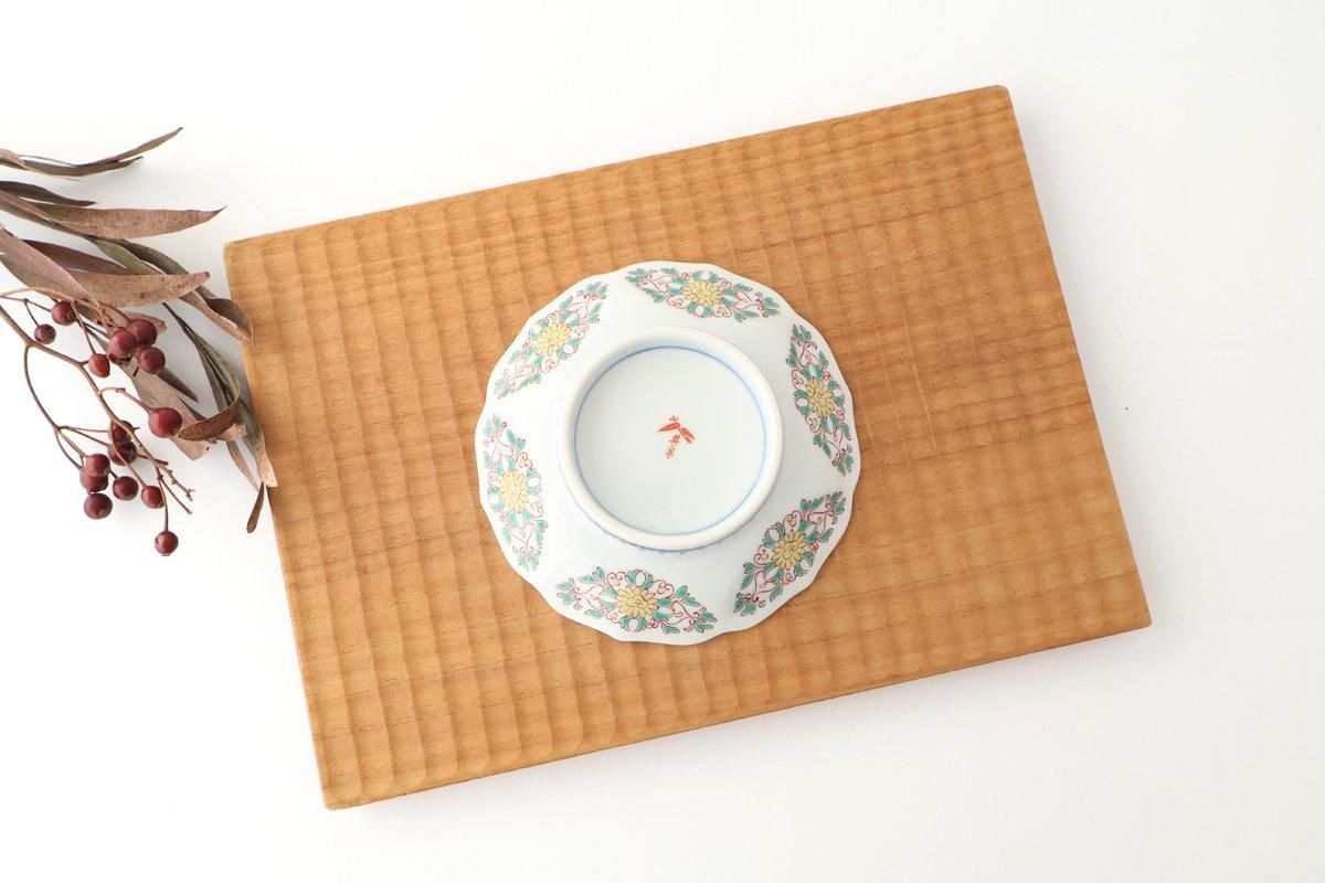 Bellflower-shaped Small Plate Hemp Leaf Pattern  | Arita Ware