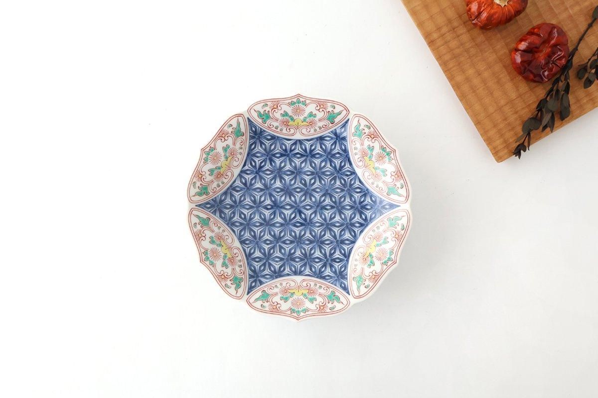 Bellflower-shaped Footed Plate Hemp Leaf Pattern  | Arita Ware