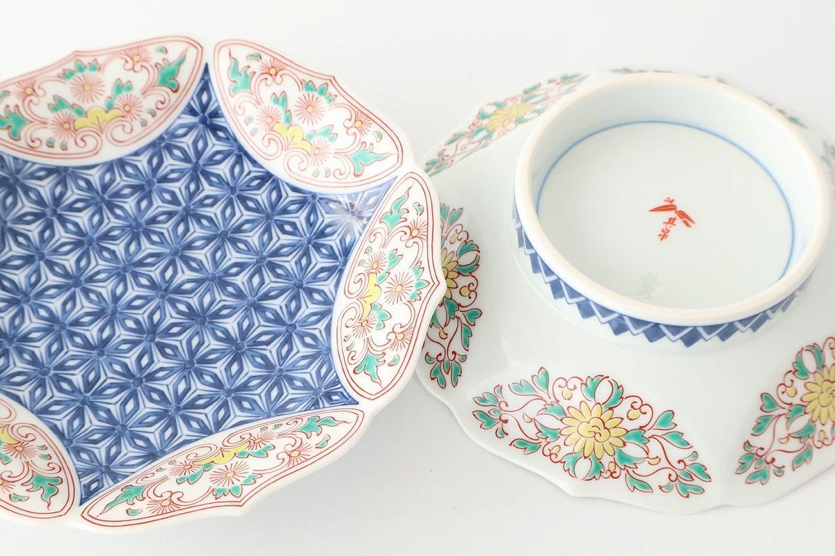 Bellflower-shaped Footed Plate Hemp Leaf Pattern  | Arita Ware