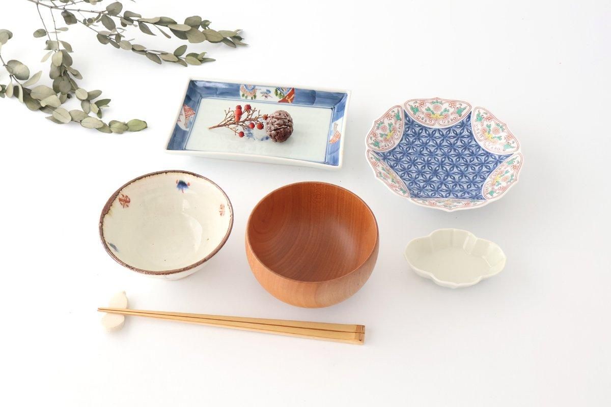 Bellflower-shaped Footed Plate Hemp Leaf Pattern  | Arita Ware