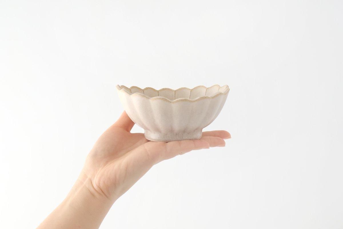 [UTSUWABI Special Order] Chrysanthemum-shaped Small Bowl Silver | Mino Ware