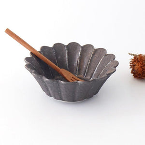 Flower-shaped Small Bowl Silver-Black | Kobachi Mino Ware