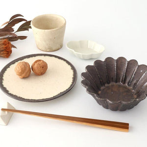 Flower-shaped Small Bowl Silver-Black | Kobachi Mino Ware