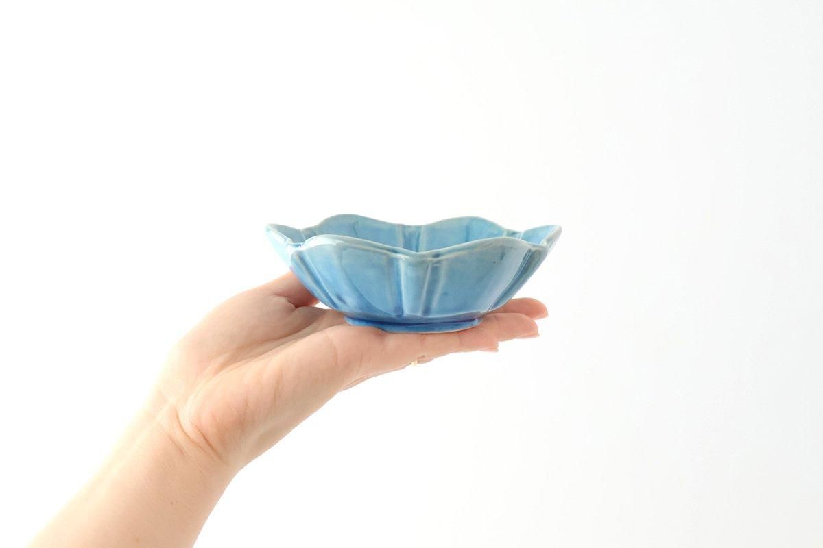 Flower-shaped Small Bowl Turquoise | Kobachi Mino Ware