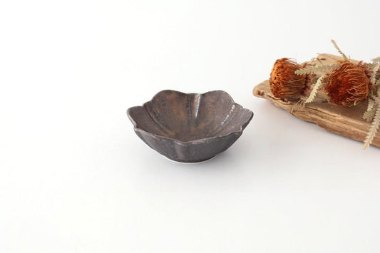 Flower-shaped Small Bowl Silver-black | Kobachi Mino Ware