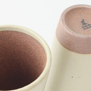 Kamoshika Dogu Store Ceramic Beer Cup White and Brown